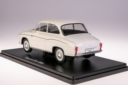 Zdjecie-4-Syrena-104