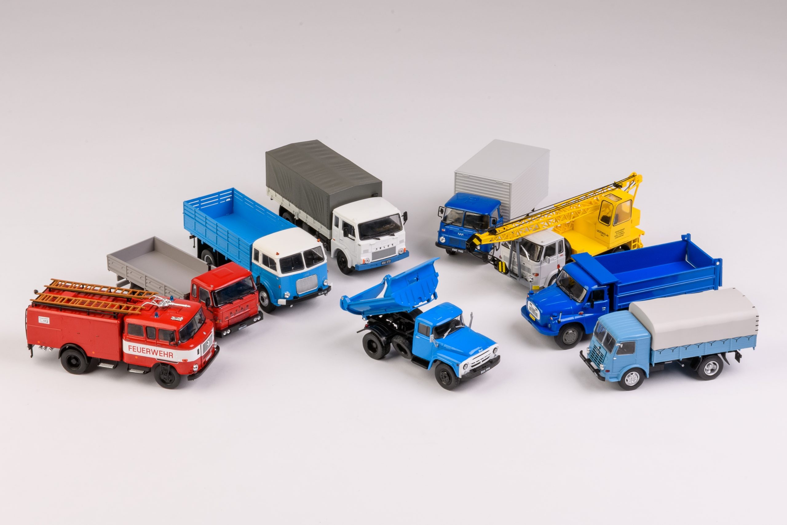 Sklep Auto-Welt Wyjątkowe modele kolekcjonerskie Samochody Ciężarowe