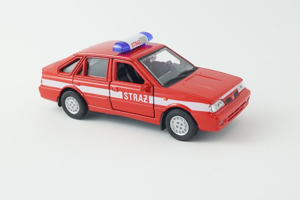 Polonez Caro Plus Wersja straż pożarna -Samochody osobowe