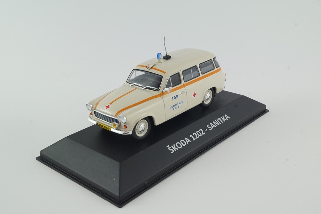 Skoda 1202 Sanitka Samochody osobowe