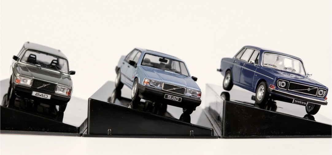 Samochody Europy Zachodniej - Volvo - 3 modele - pod kątem