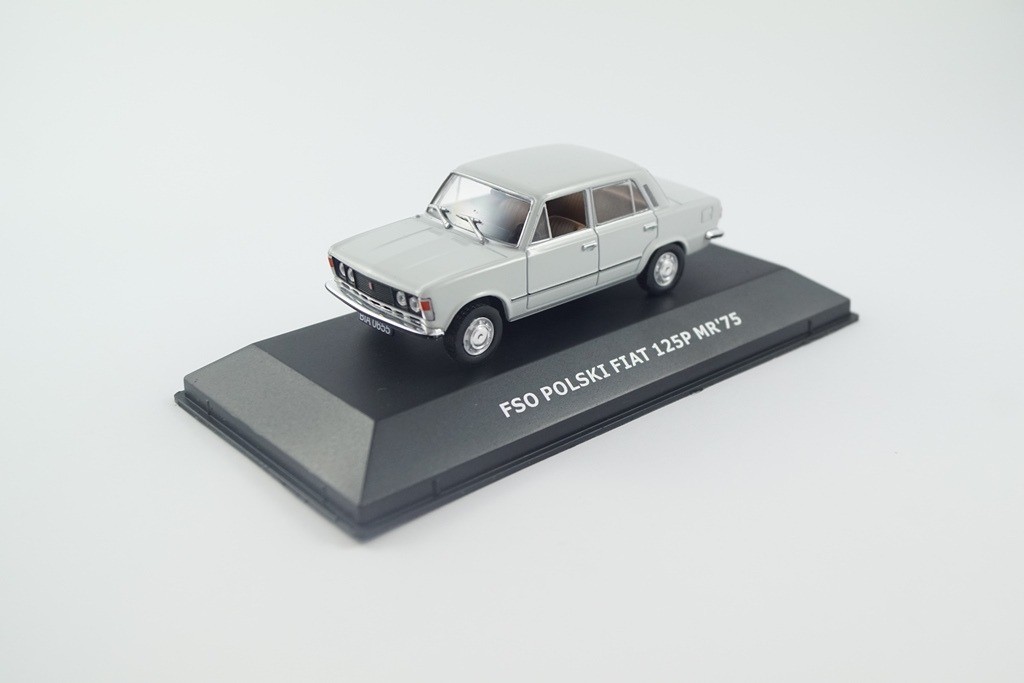 FSO Polski Fiat 125p MR 75