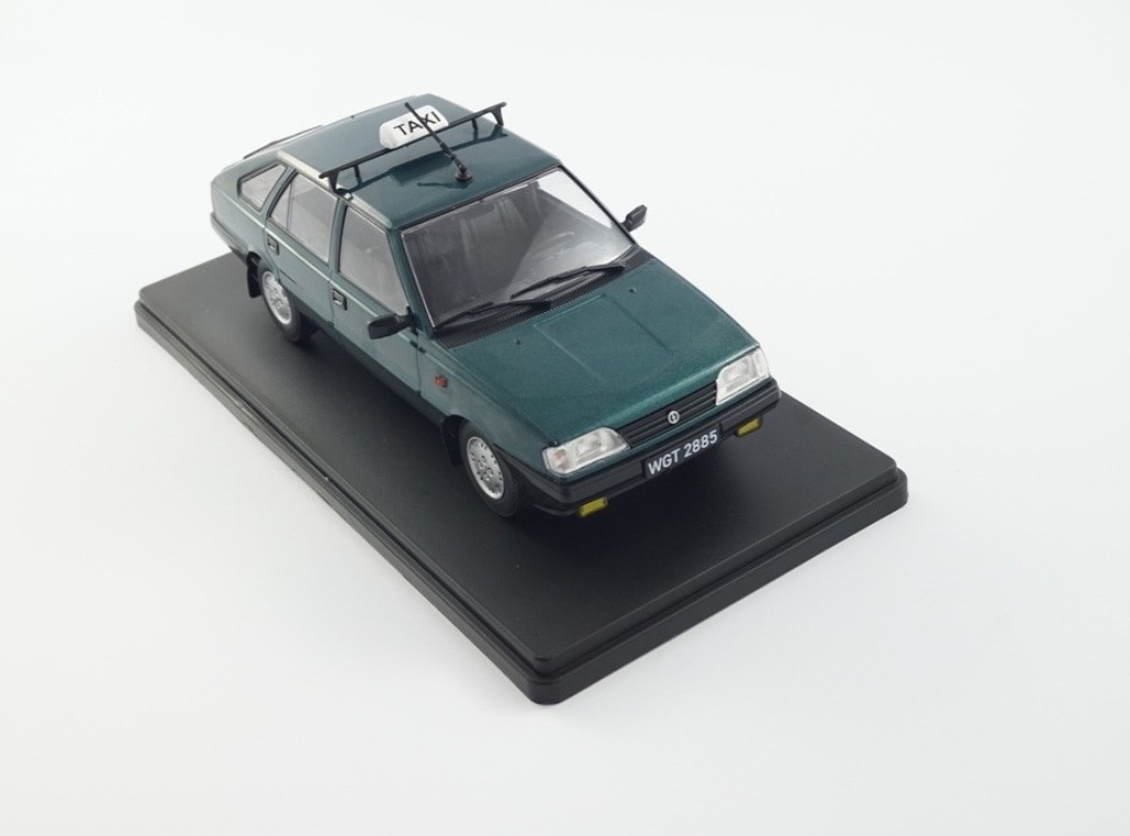 FSO Polonez Caro Taxi Samochody PRL Hachette