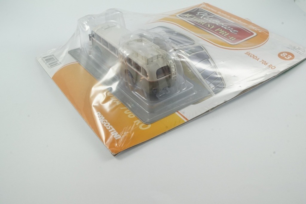 Skoda 706 RO 1:72