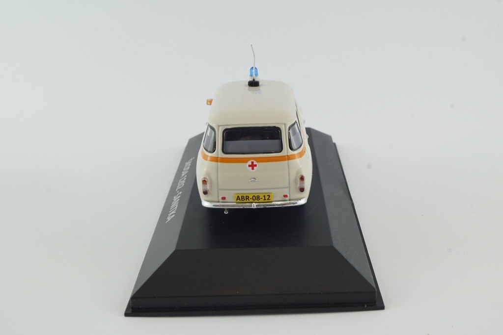 Skoda 1202 Sanitka Samochody osobowe