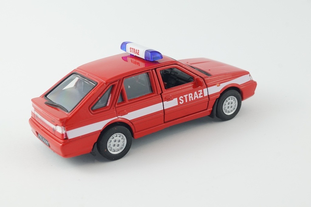 Polonez Caro Plus Wersja straż pożarna -Samochody osobowe